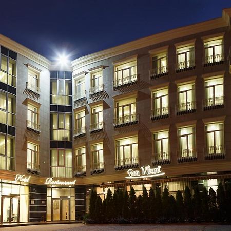 חארקיב Kiroff Hotel מראה חיצוני תמונה
