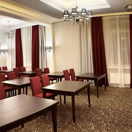 חארקיב Kiroff Hotel מראה חיצוני תמונה