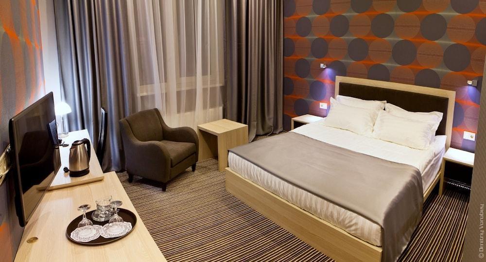 חארקיב Kiroff Hotel מראה חיצוני תמונה