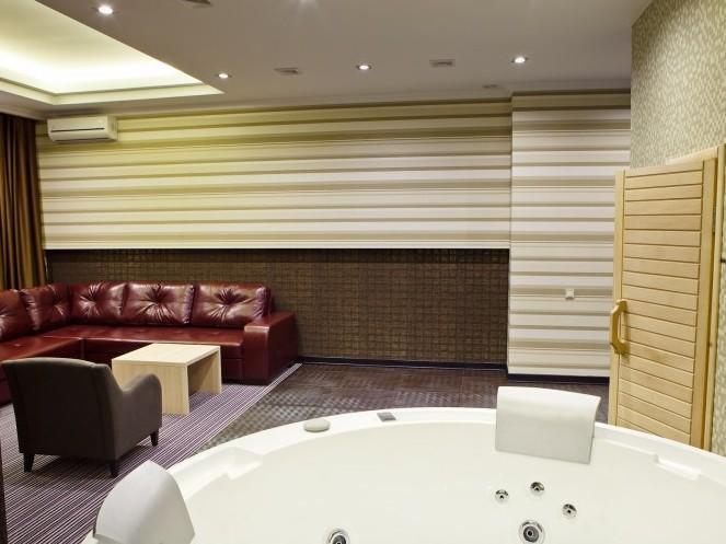 חארקיב Kiroff Hotel מראה חיצוני תמונה