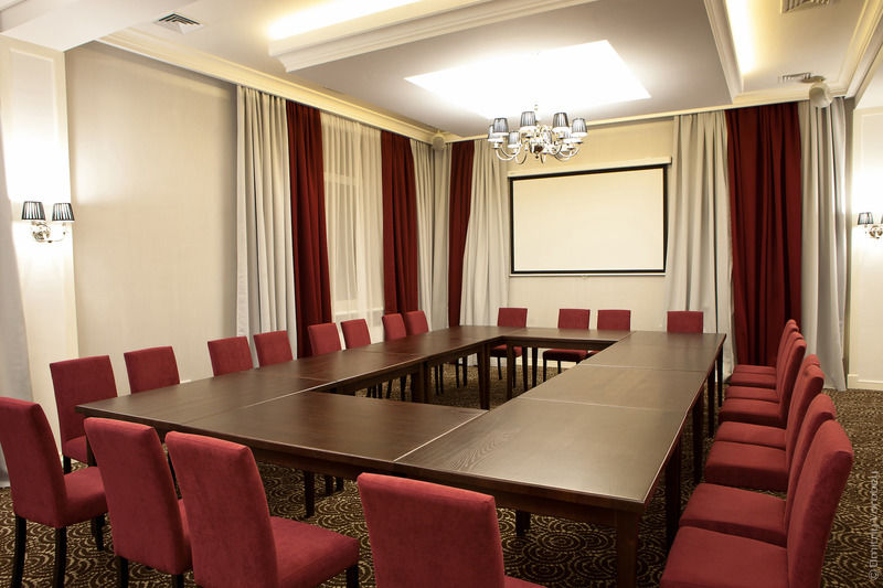 חארקיב Kiroff Hotel מראה חיצוני תמונה
