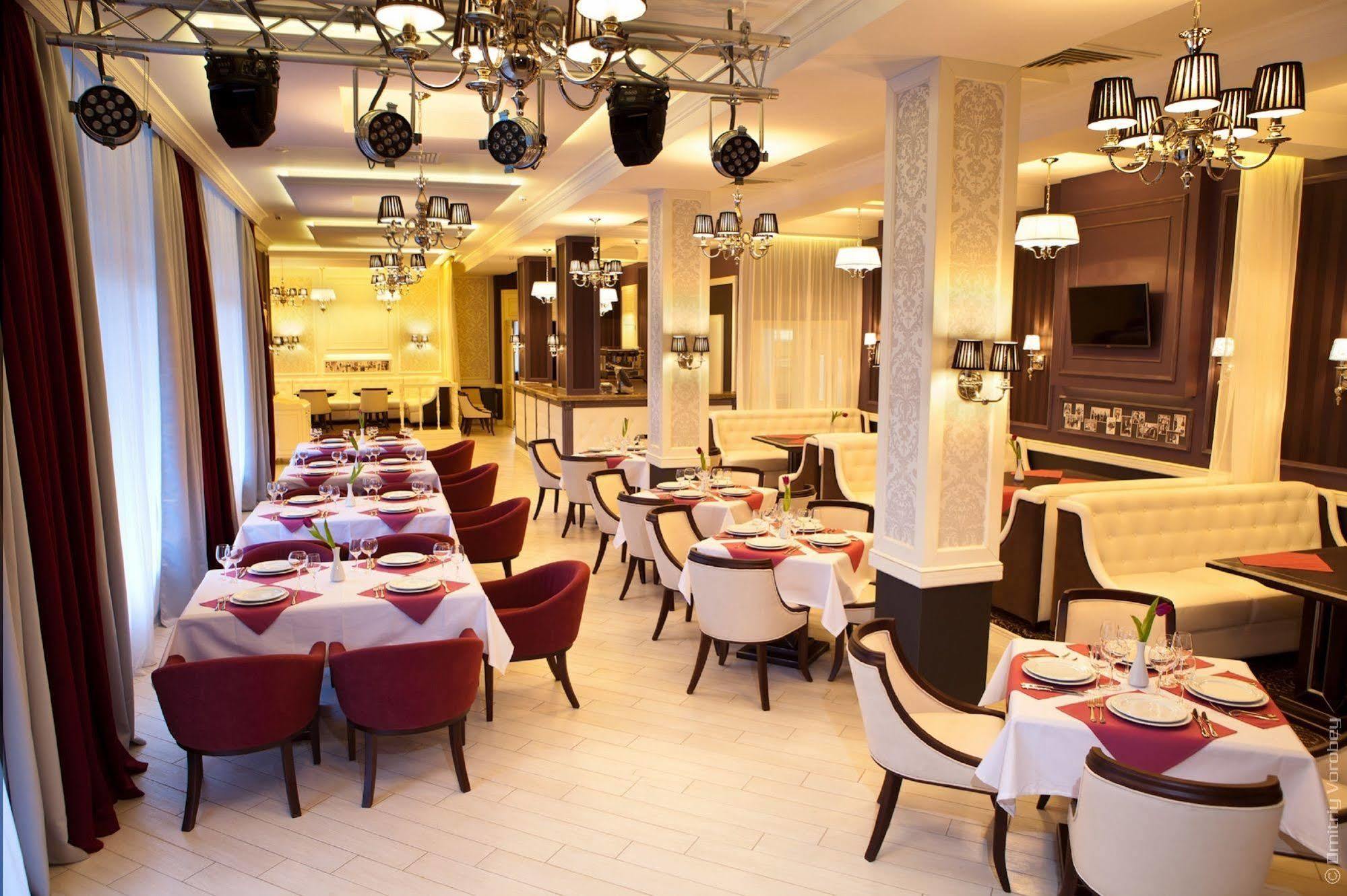 חארקיב Kiroff Hotel מראה חיצוני תמונה