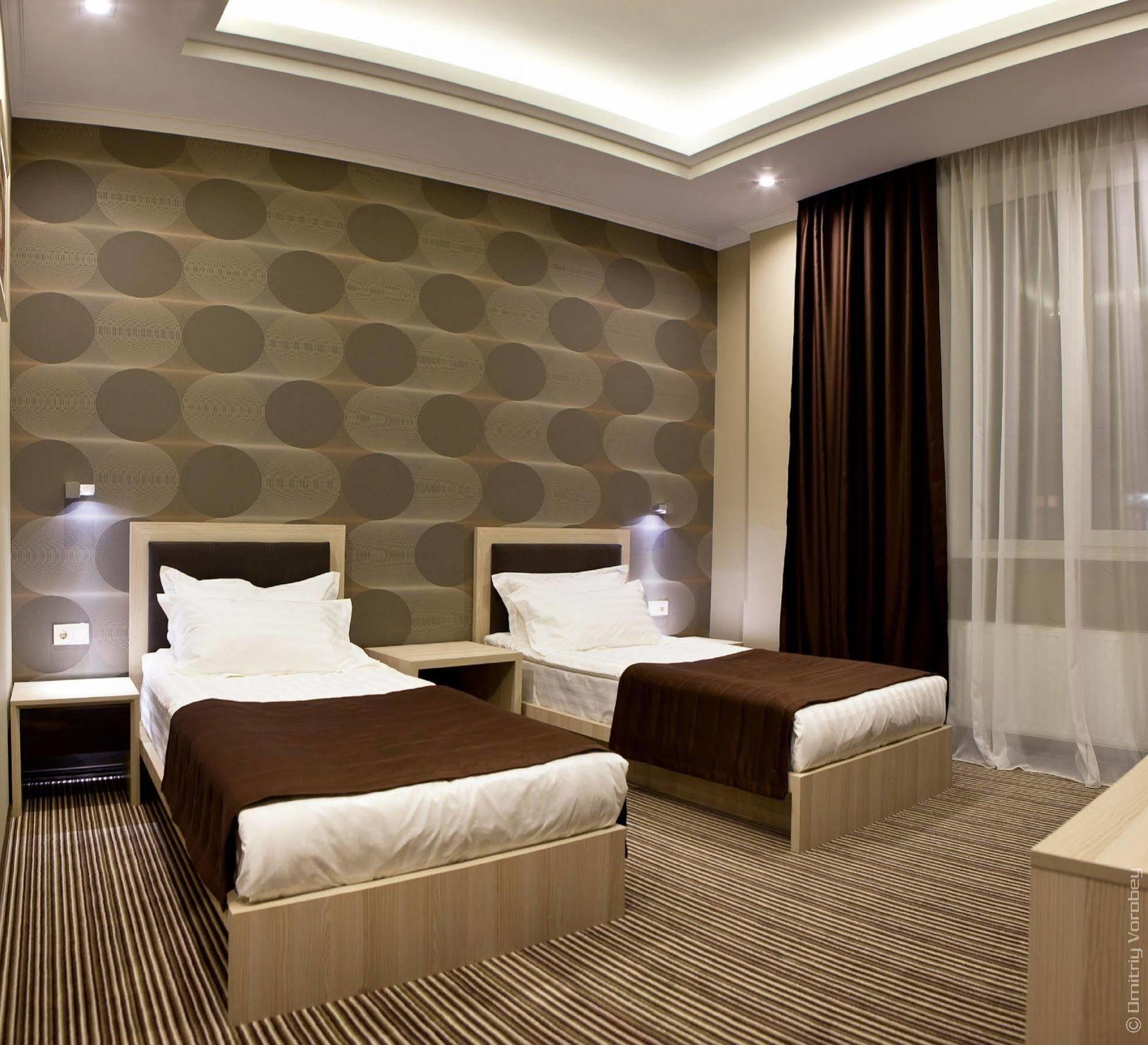 חארקיב Kiroff Hotel מראה חיצוני תמונה