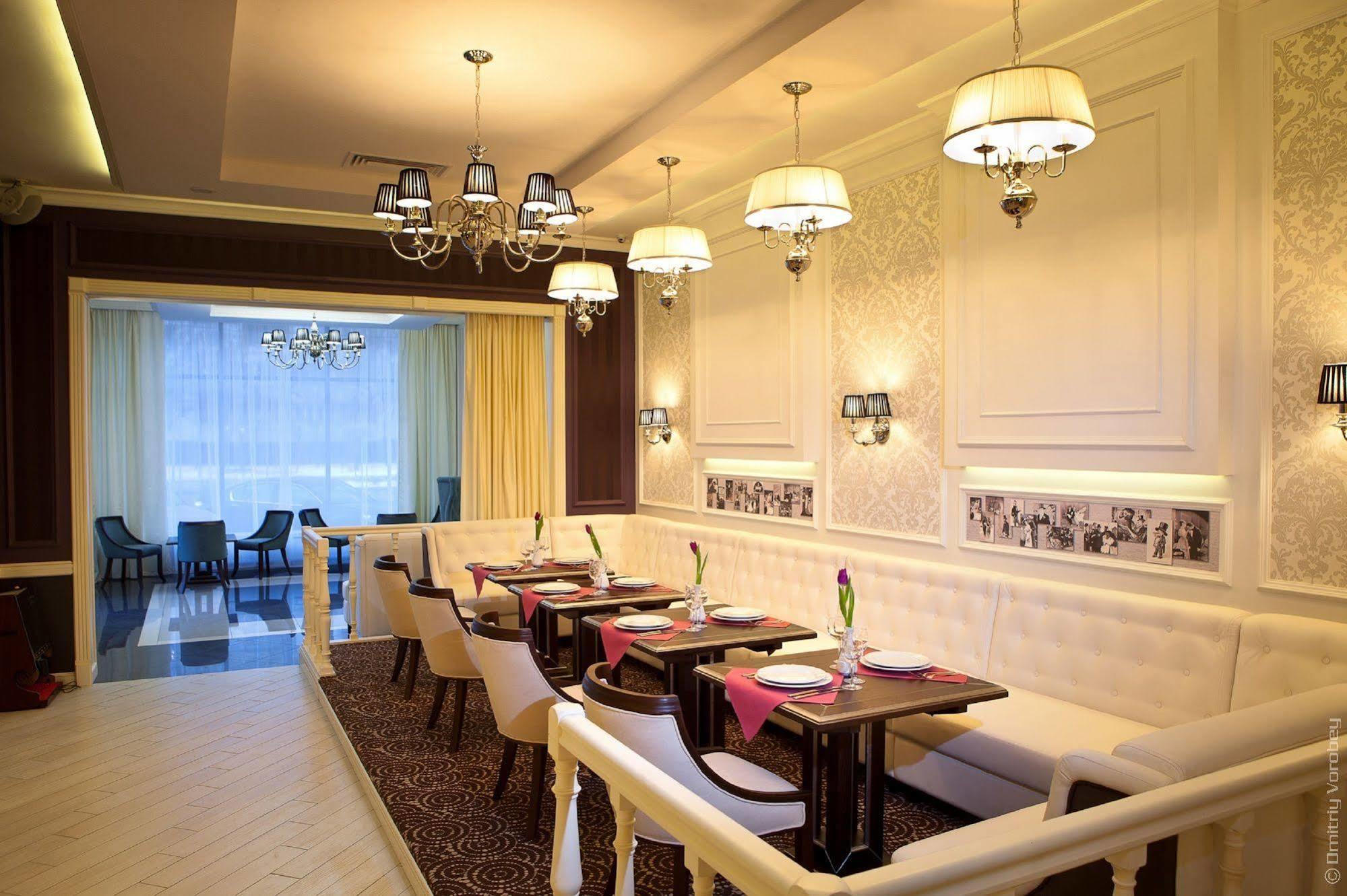 חארקיב Kiroff Hotel מראה חיצוני תמונה