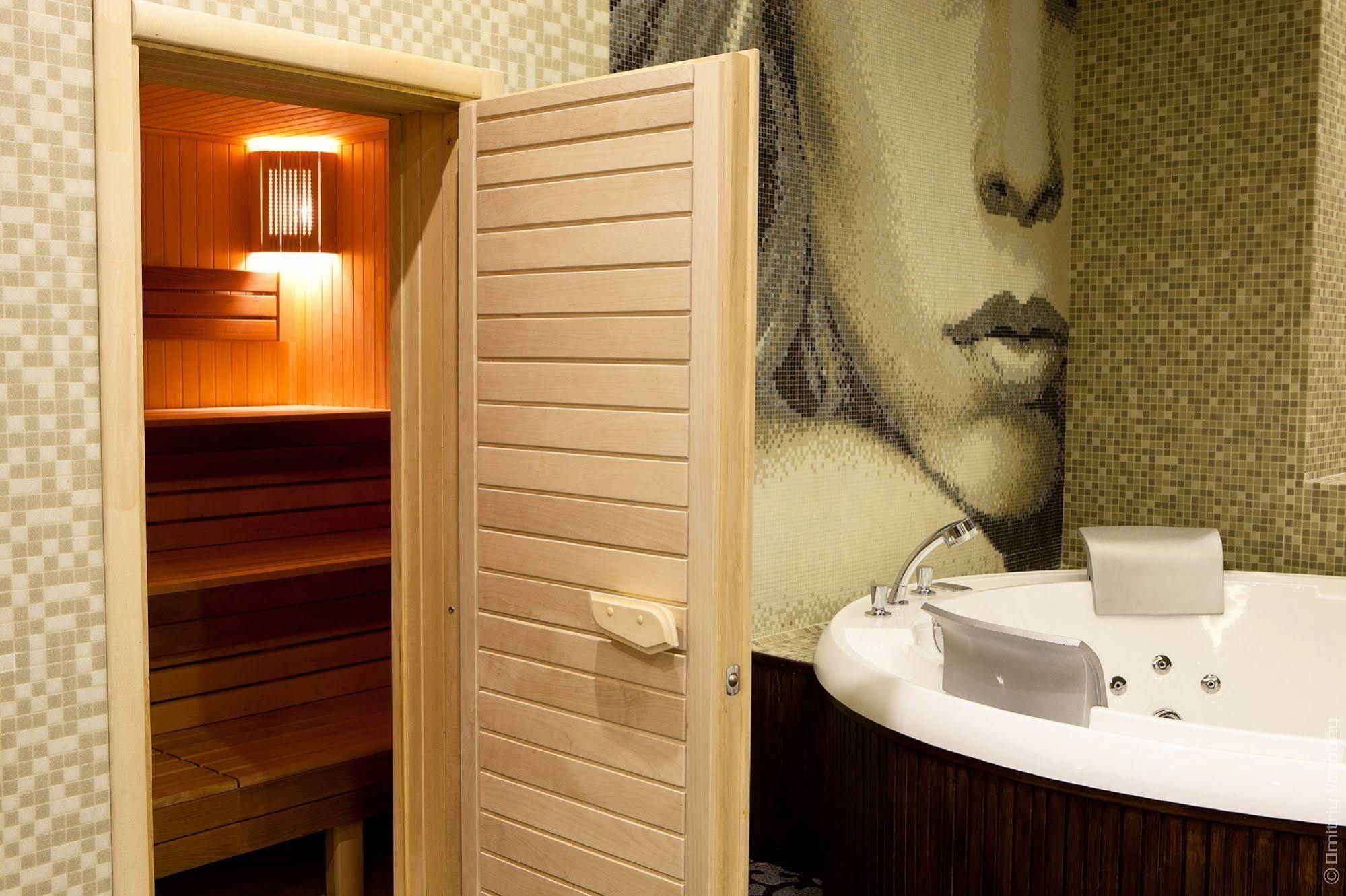 חארקיב Kiroff Hotel מראה חיצוני תמונה